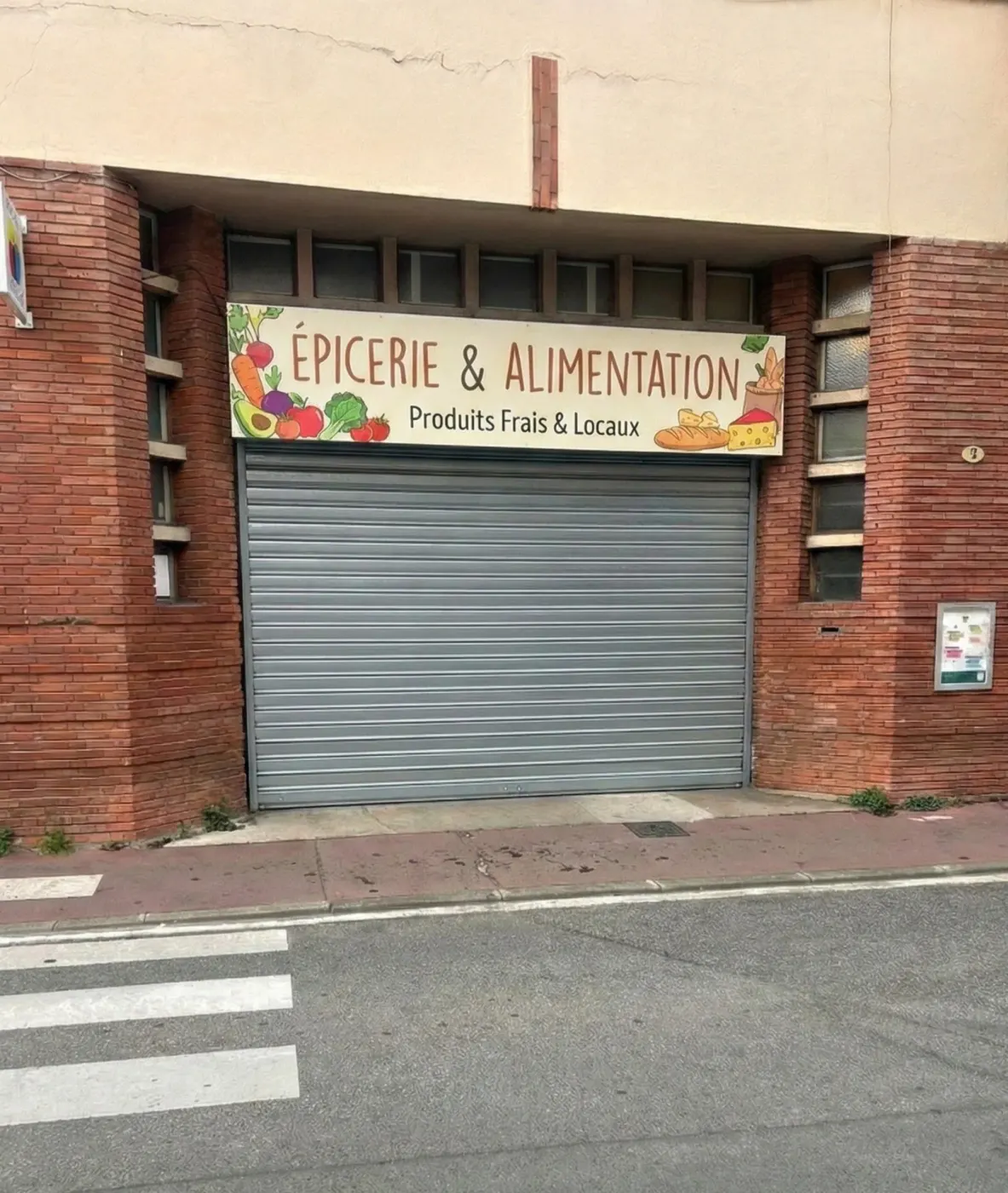 Réparation de rideau métallique à Marseille 16